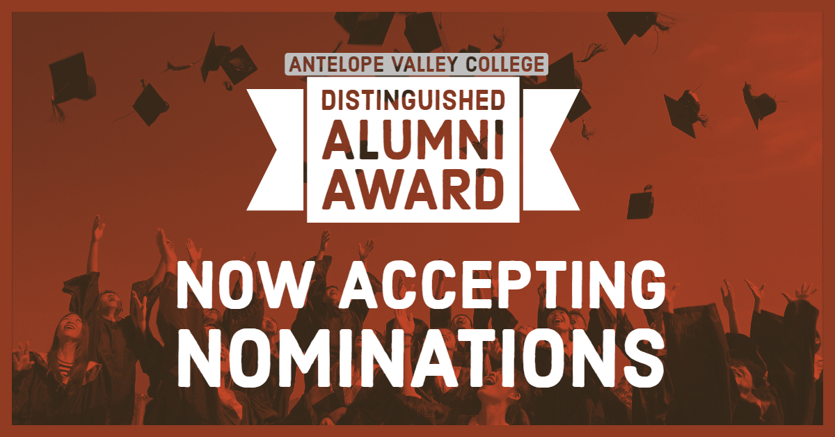 now accepting distinguished alumni applications